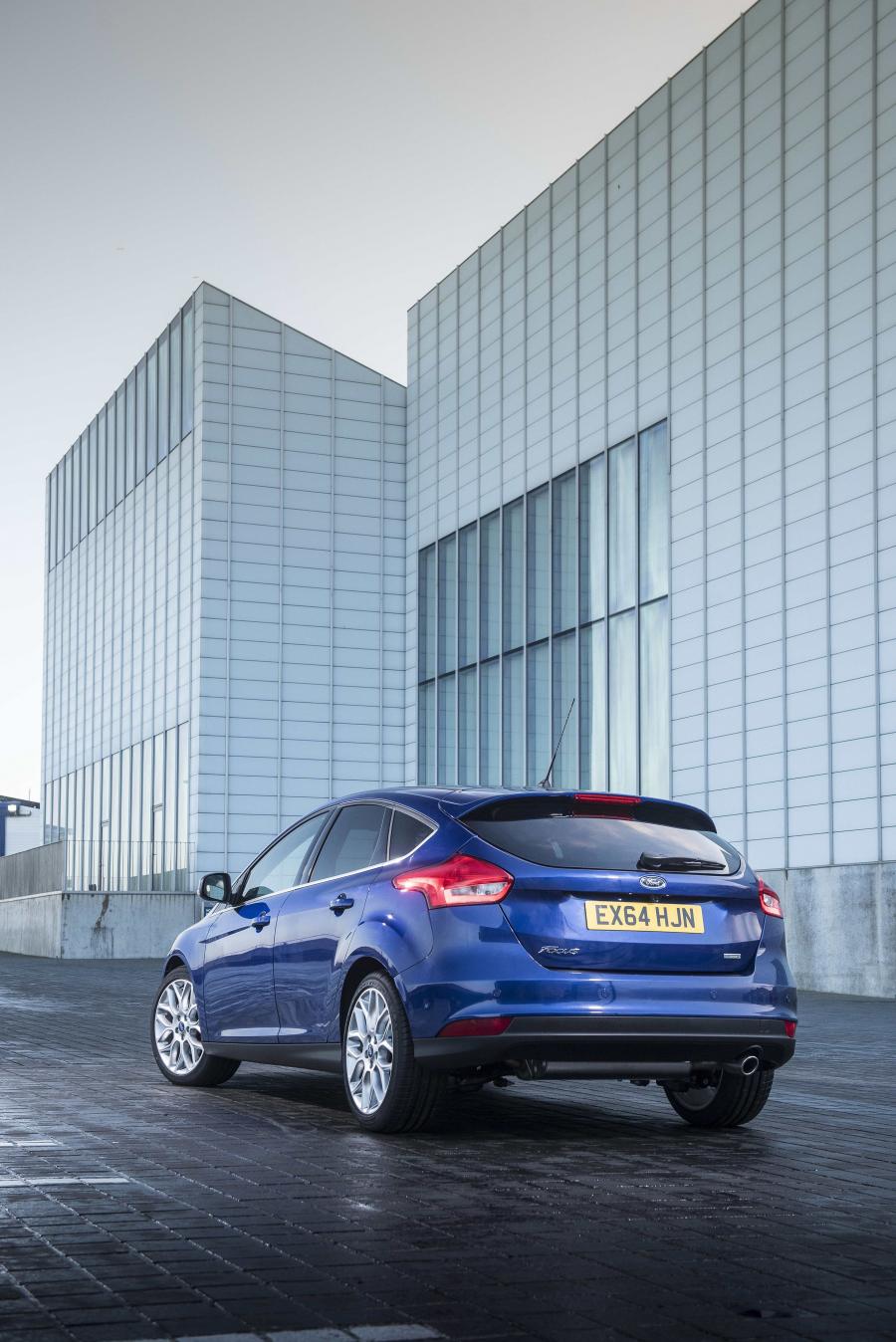  Ford Focus 2014 года  (UK) (фото 6 из 15)
